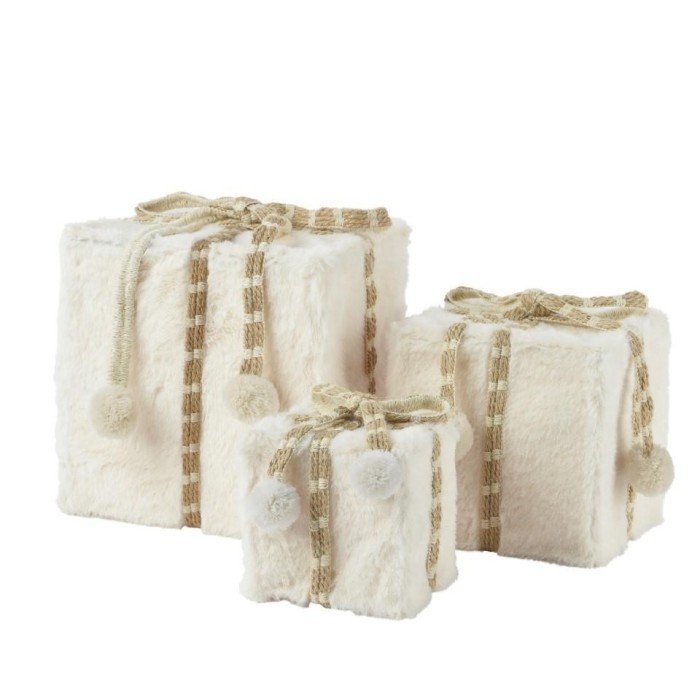 SET 3 SCATOLE REGALO PELLICCIA H.21CM.