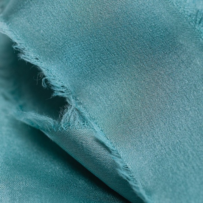 NASTRO RASO CON FRANGIA MM.25X15MT. AVION